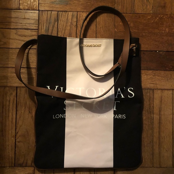 SOLD 🛑VICTORIA’S SECRET STRIPE CROSSBODY BAG - Picture 3 of 3